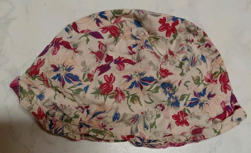 Sommermütze mit blumenmuster - sommermütze,